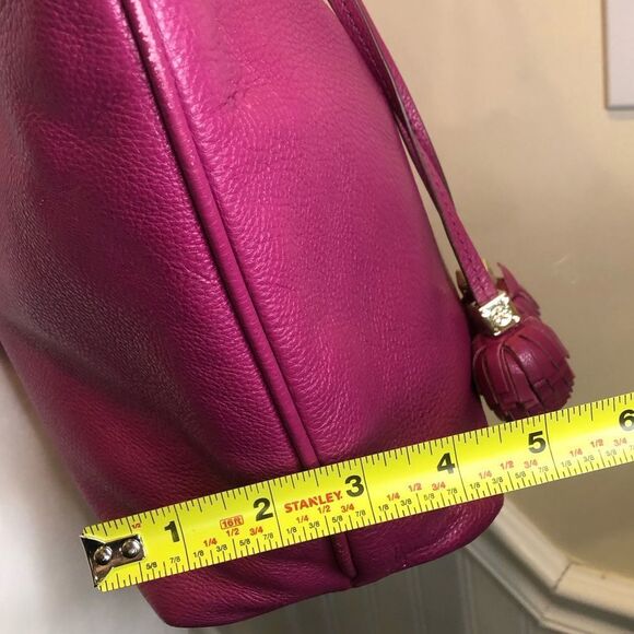 TORY BURCH Fuchsia Leather Shoulder Bag Embroidered Straps Tassel Accent - Picture 14 of 17